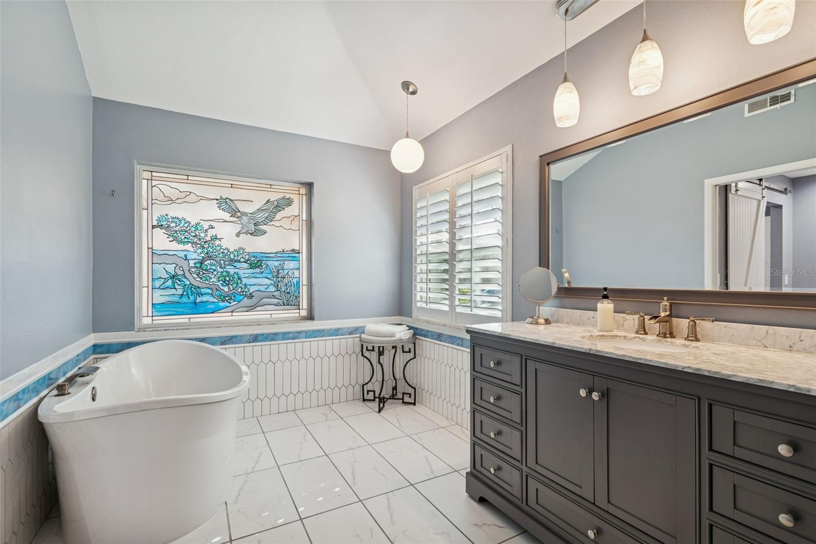 Image 37 of 89 For 2194 Pinnacle Circle N