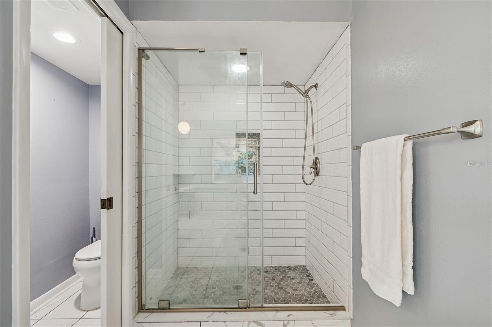 Image 38 of 89 For 2194 Pinnacle Circle N