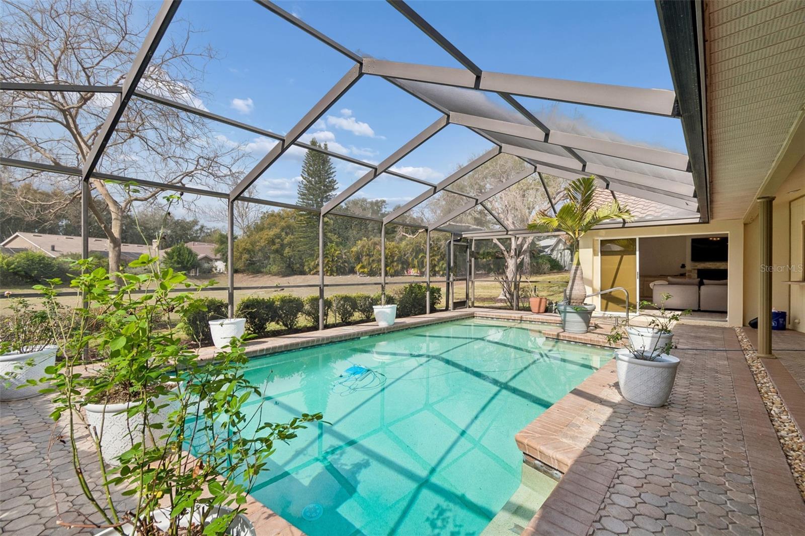 Image 55 of 89 For 2194 Pinnacle Circle N