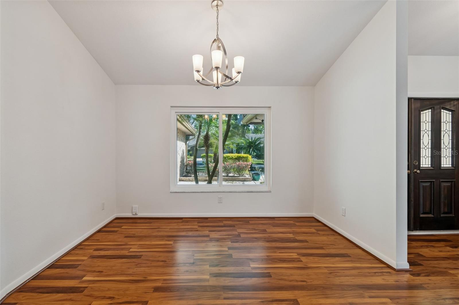 Image 8 of 89 For 2194 Pinnacle Circle N