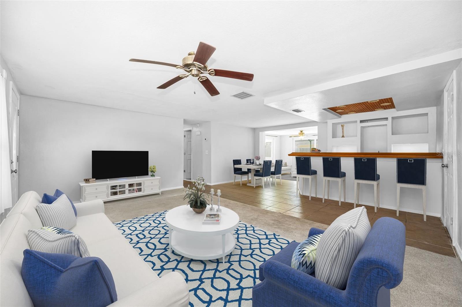 Image 5 of 36 For 3645 Overland Drive