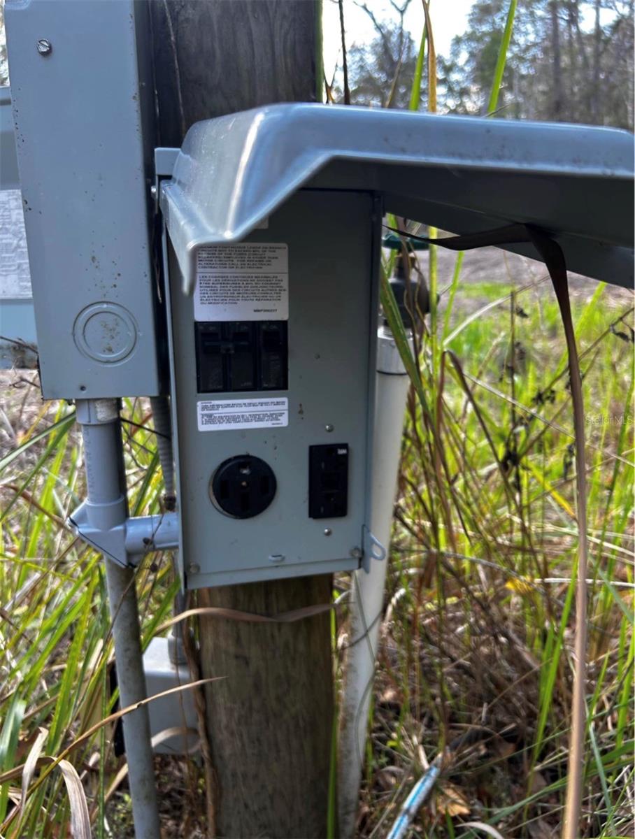 Image 5 of 9 For 4503 Cedar Lane