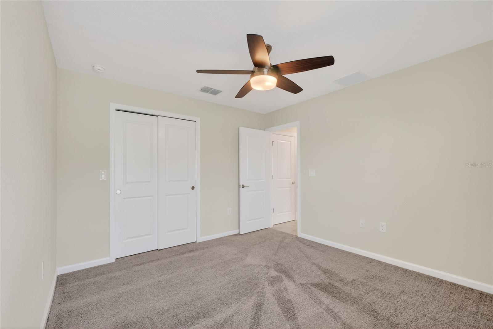 Image 15 of 40 For 4773 Magnetite Loop