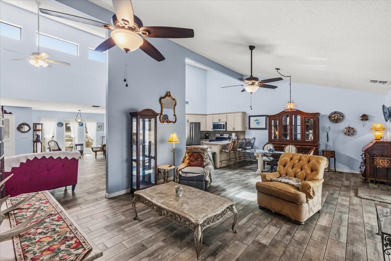 Image 7 of 55 For 34515 Cedarfield Drive