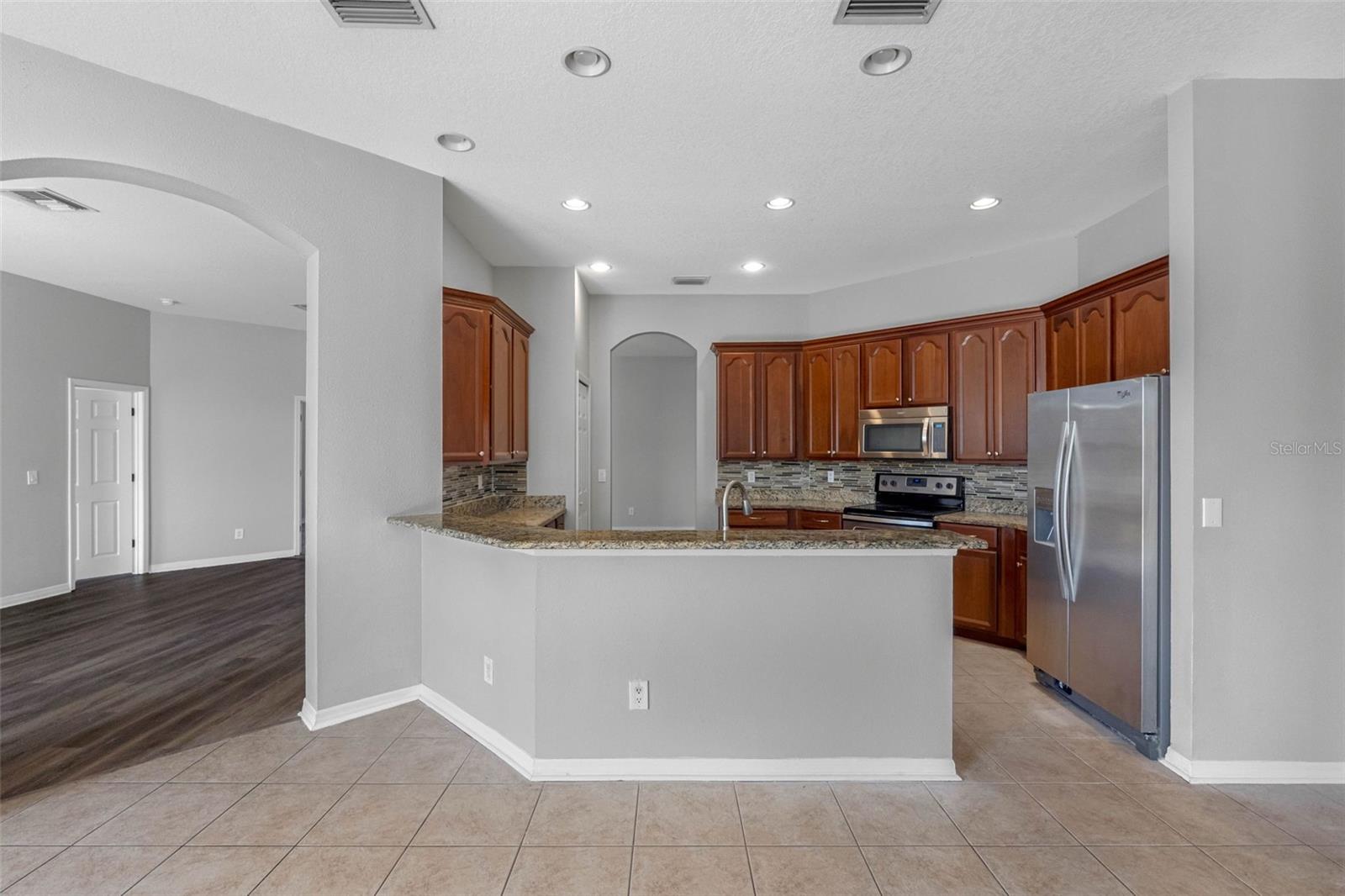 Image 10 of 43 For 4820 Portmarnock Way