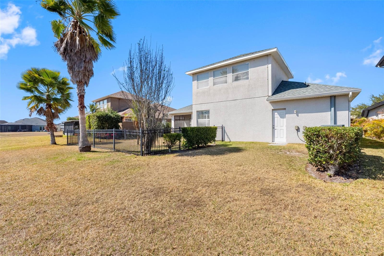 Image 32 of 43 For 4820 Portmarnock Way