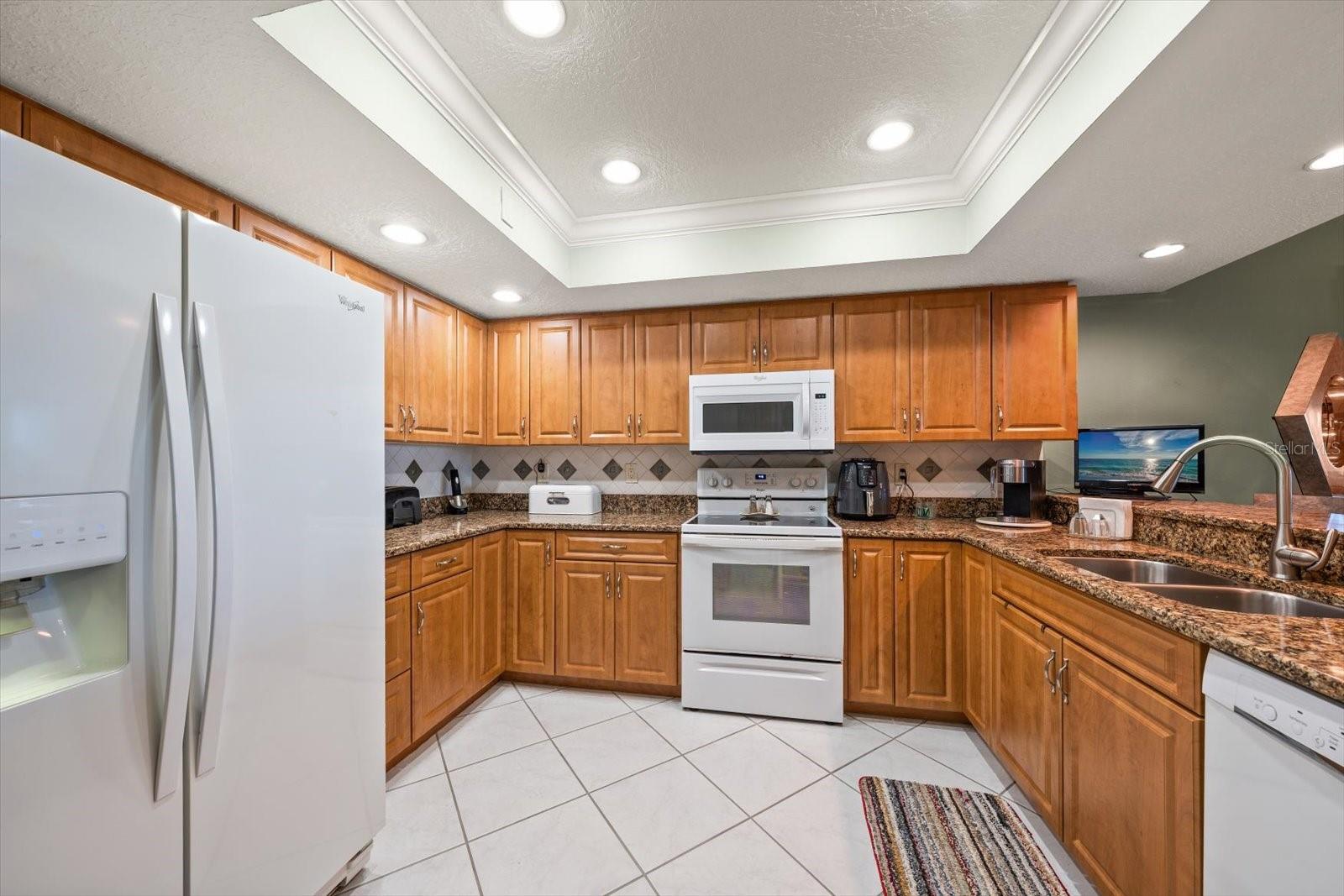 Image 12 of 44 For 1582 Gulf Boulevard 1508