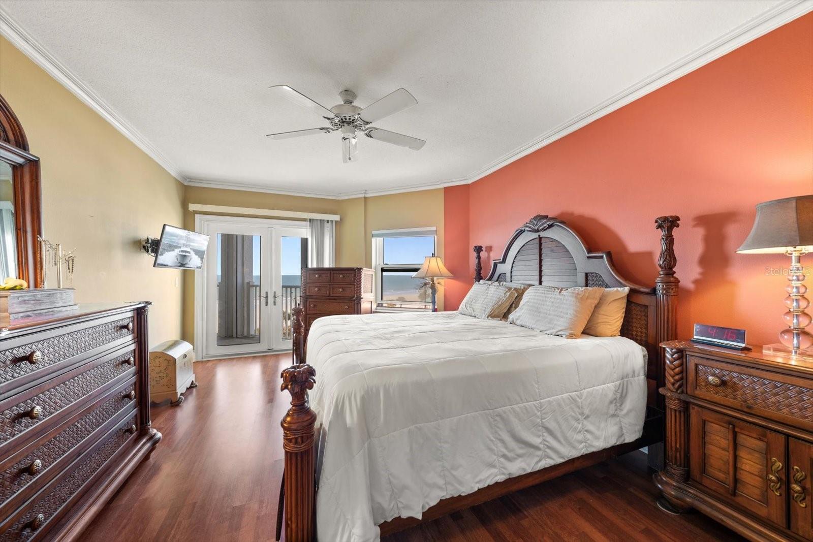 Image 15 of 44 For 1582 Gulf Boulevard 1508