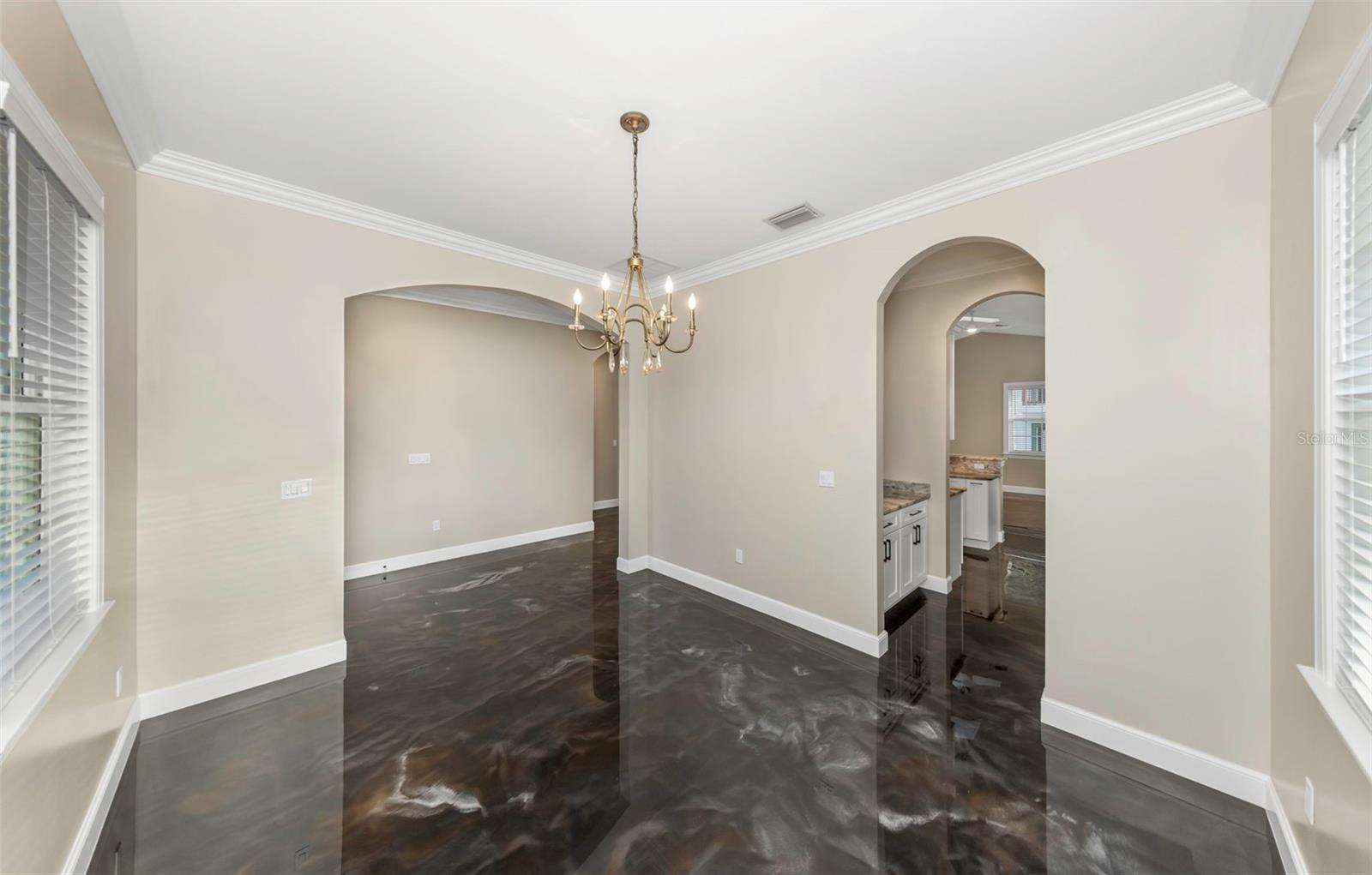 Image 12 of 63 For 2348 2nd Avenue S