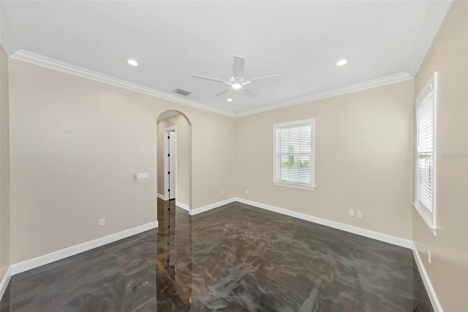 Image 29 of 63 For 2348 2nd Avenue S