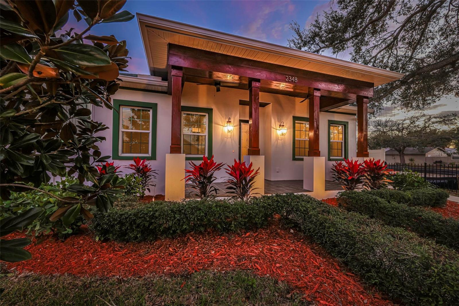 Image 3 of 63 For 2348 2nd Avenue S