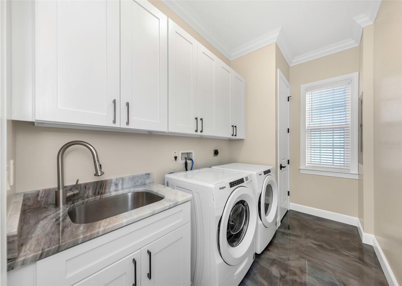 Image 45 of 63 For 2348 2nd Avenue S