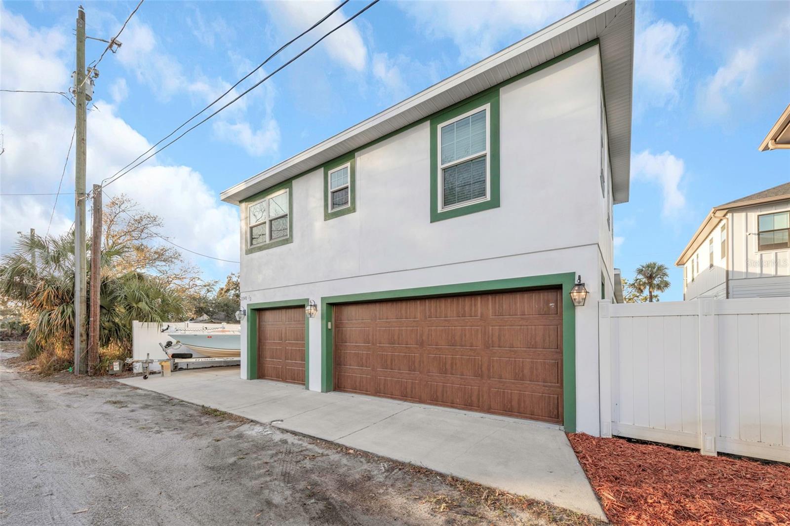 Image 56 of 63 For 2348 2nd Avenue S