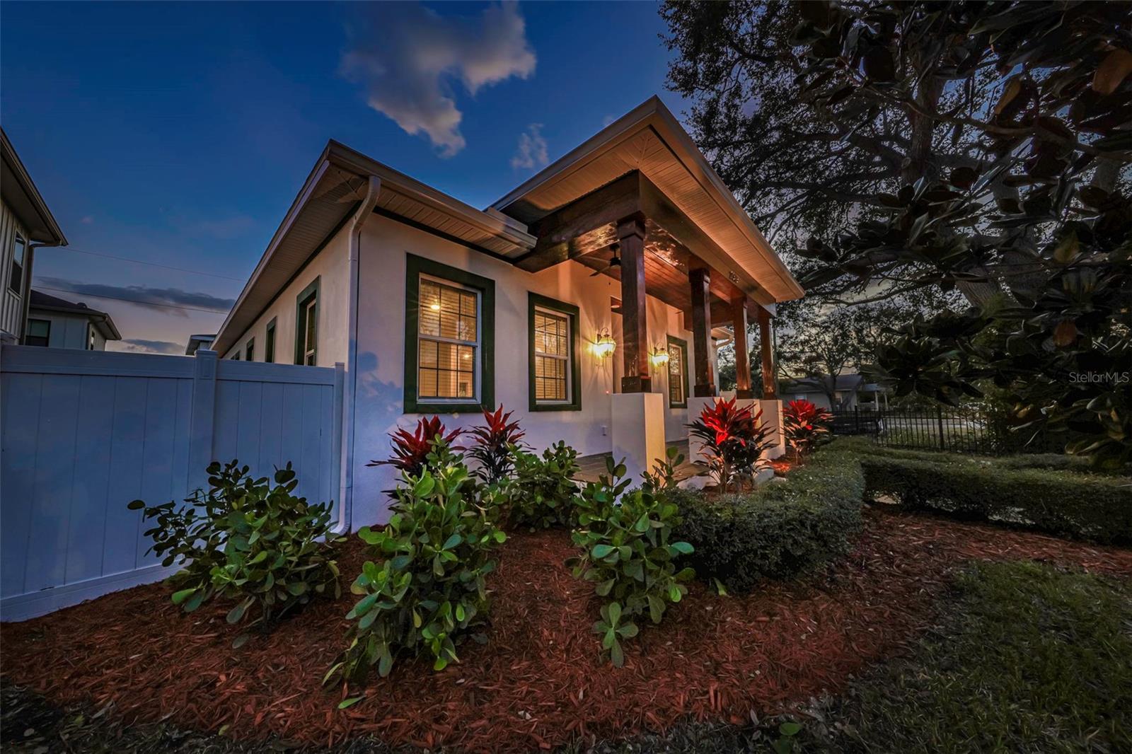 Image 62 of 63 For 2348 2nd Avenue S