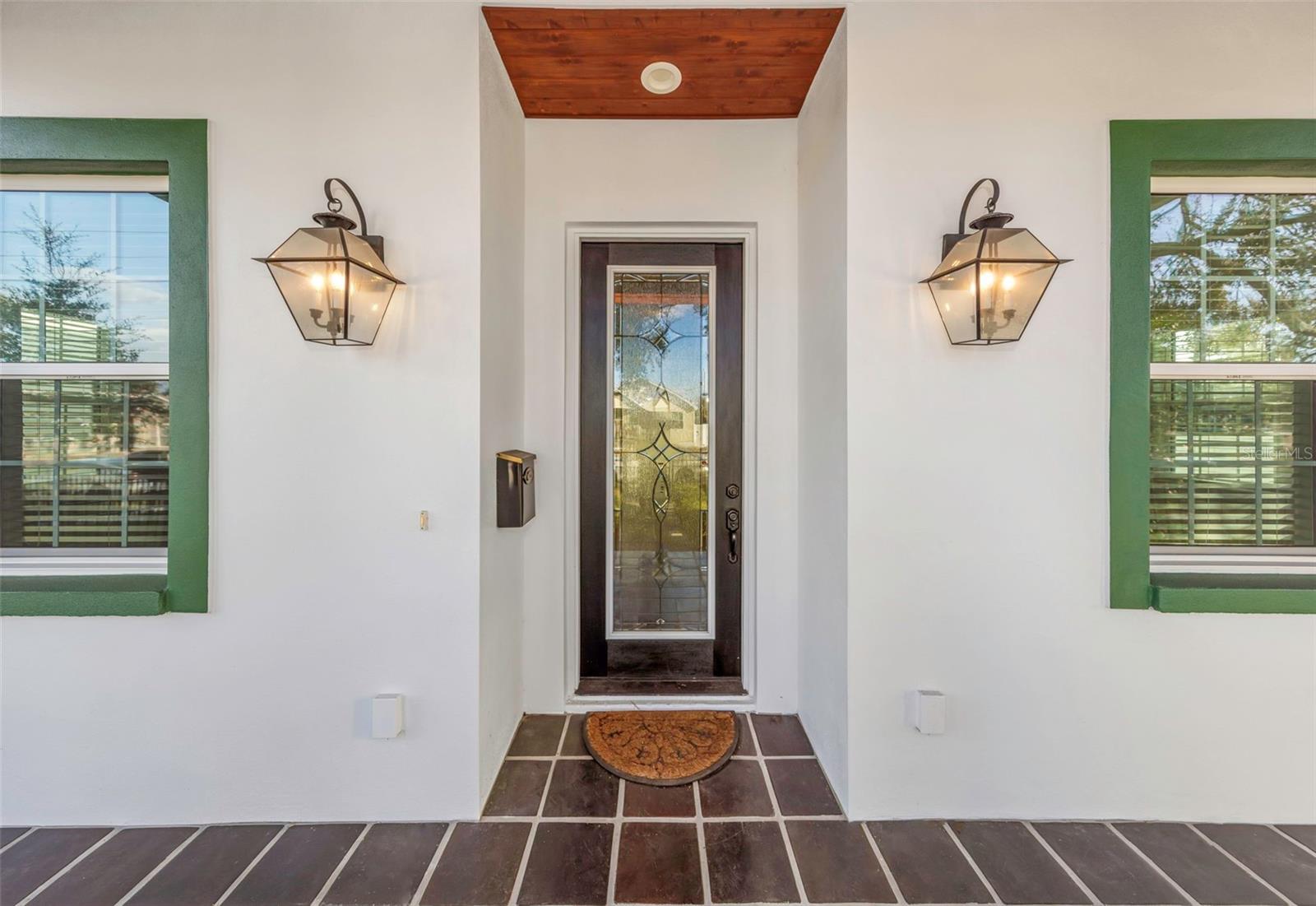 Image 9 of 63 For 2348 2nd Avenue S