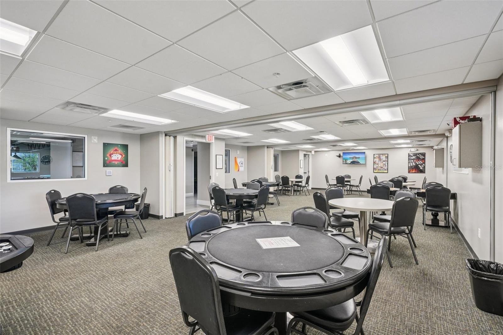 Image 32 of 41 For 11129 Kiskadee Circle