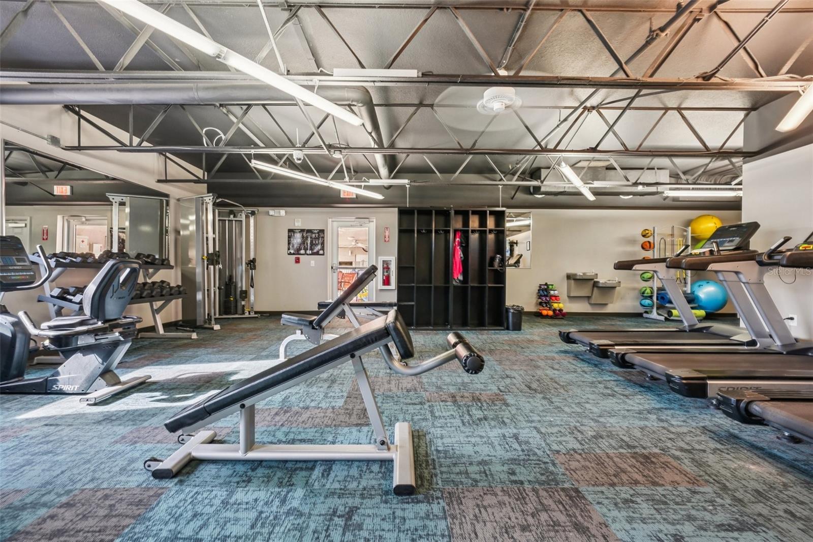 Image 34 of 41 For 11129 Kiskadee Circle