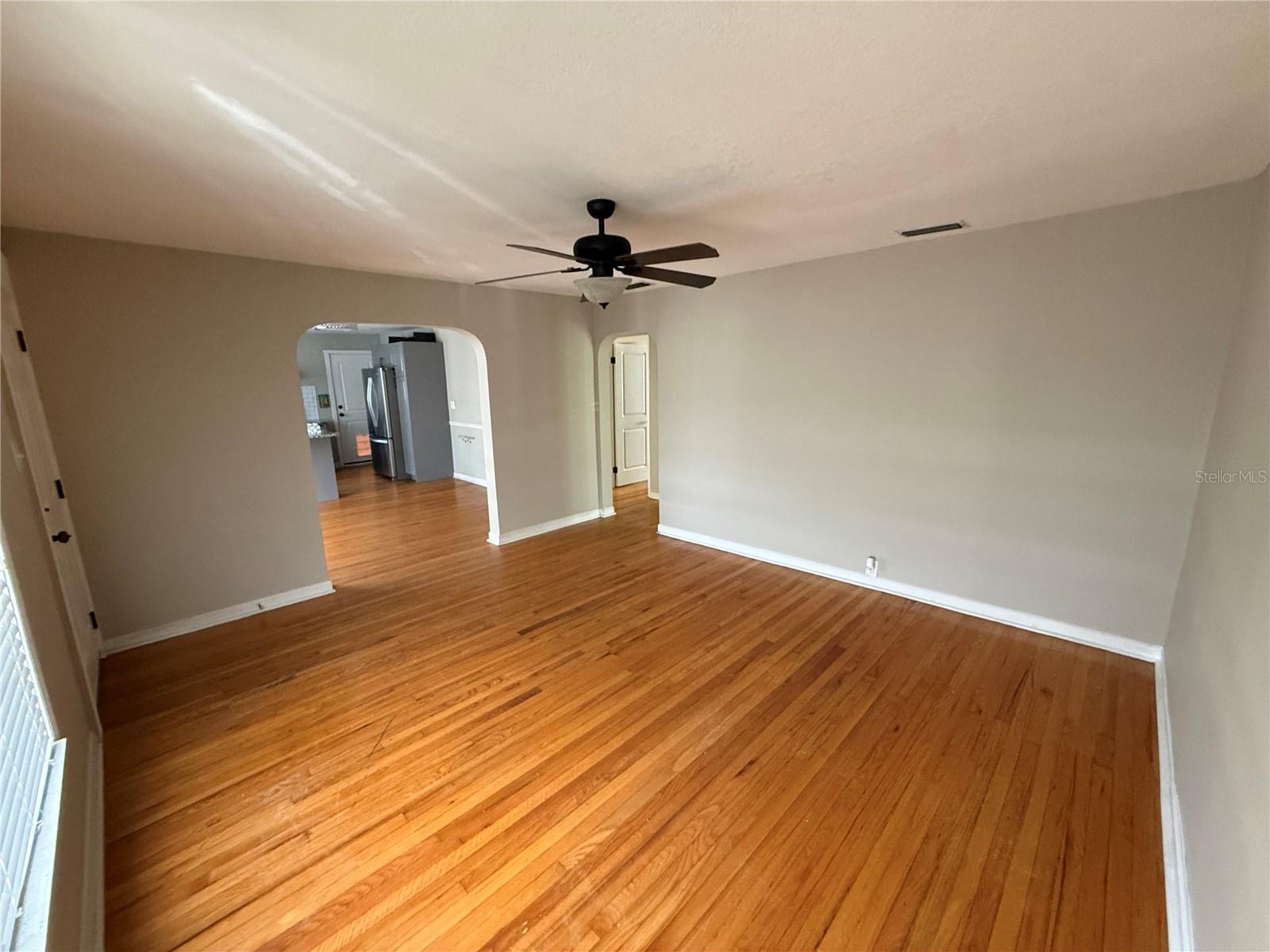 Image 7 of 36 For 126 Jean Street