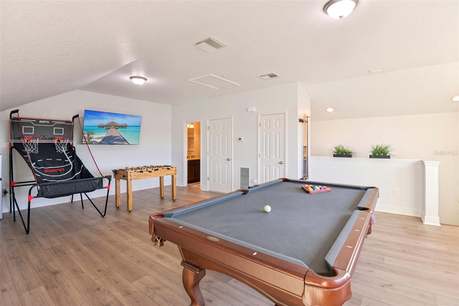 Image 33 of 46 For 1781 Tonka Terrace