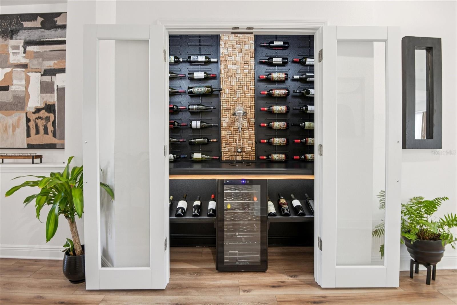 Image 5 of 46 For 1781 Tonka Terrace