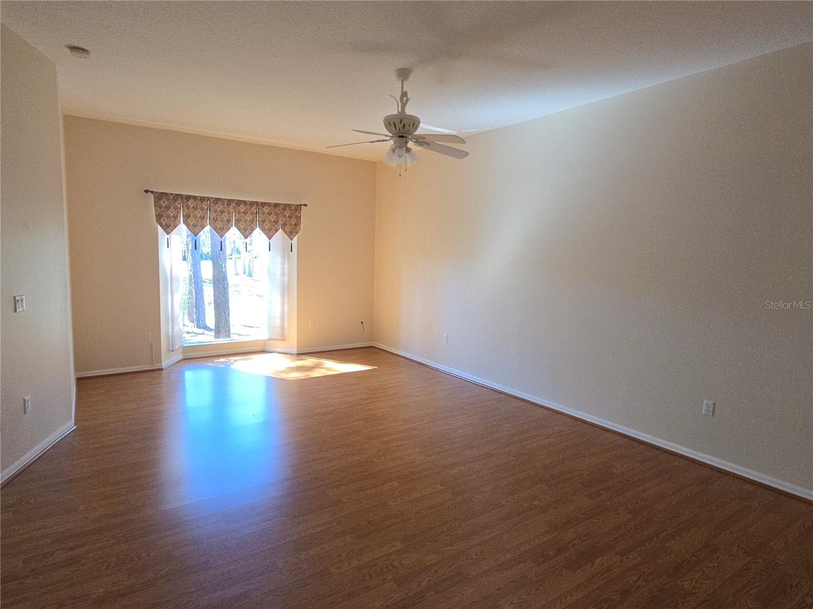 Image 9 of 19 For 11519 Holly Ann Drive