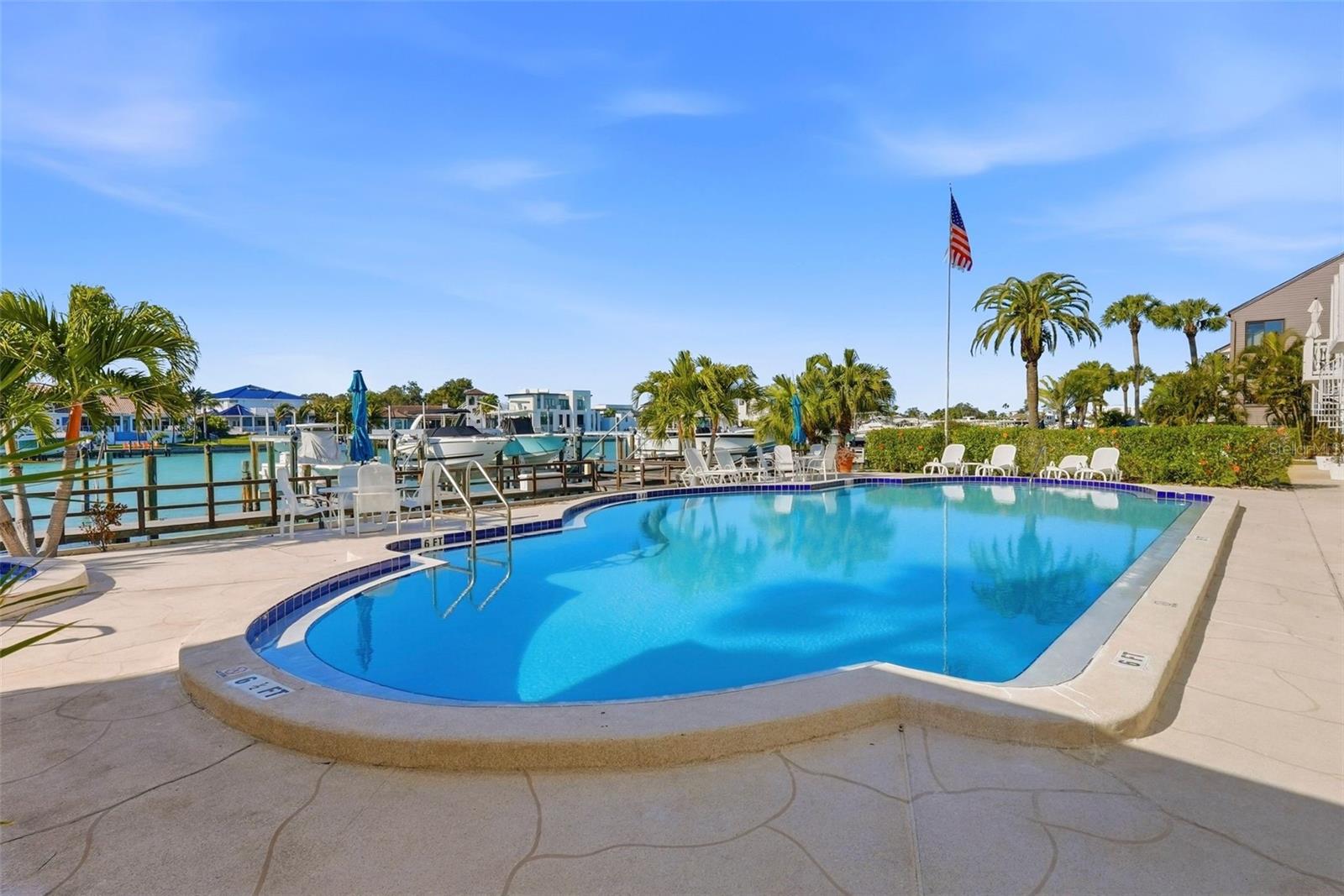 Image 34 of 37 For 544 Pinellas Bayway S Th13