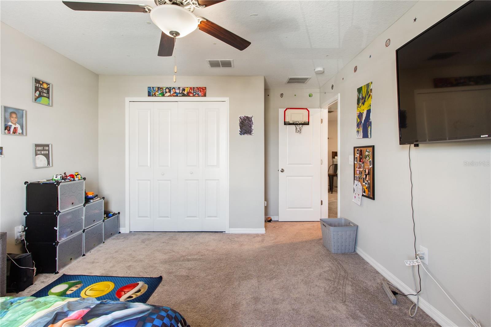 Image 23 of 41 For 15541 Colt Creek Place