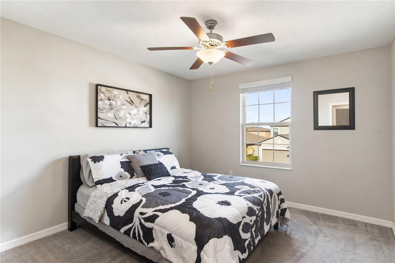 Image 27 of 41 For 15541 Colt Creek Place