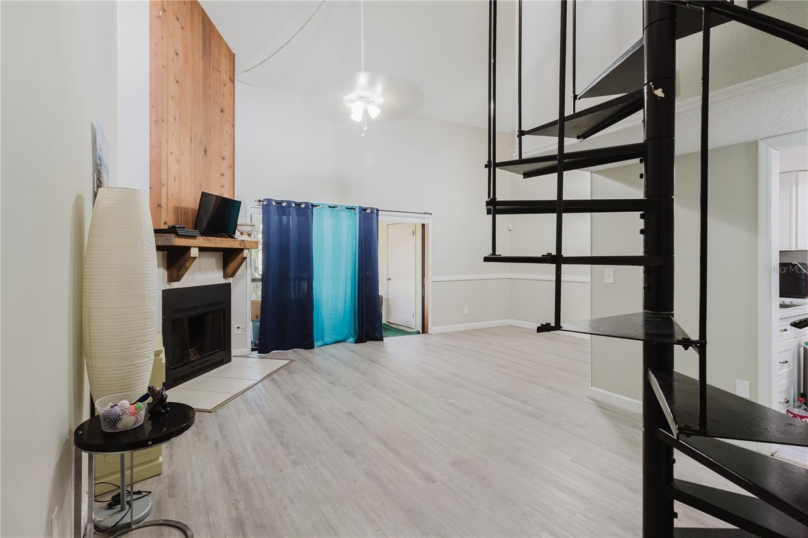 Image 12 of 25 For 4835 Puritan Circle 121