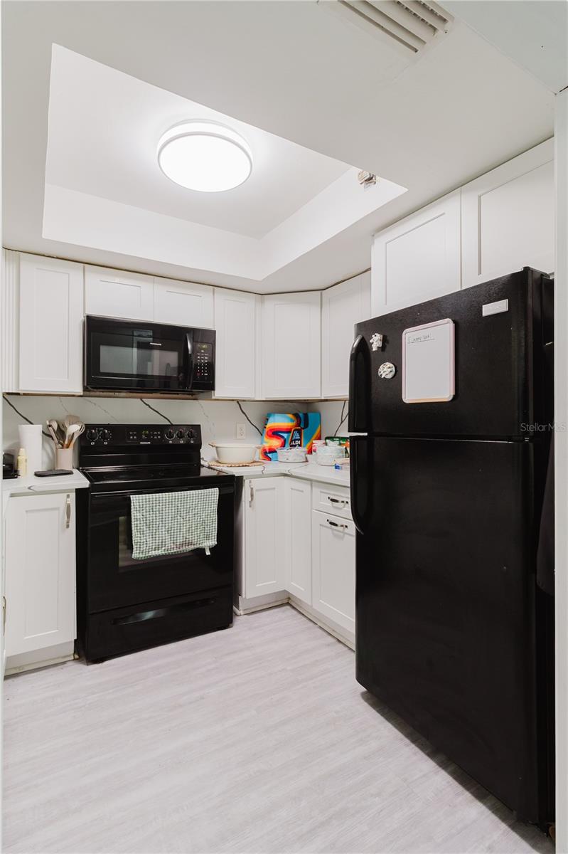 Image 18 of 25 For 4835 Puritan Circle 121