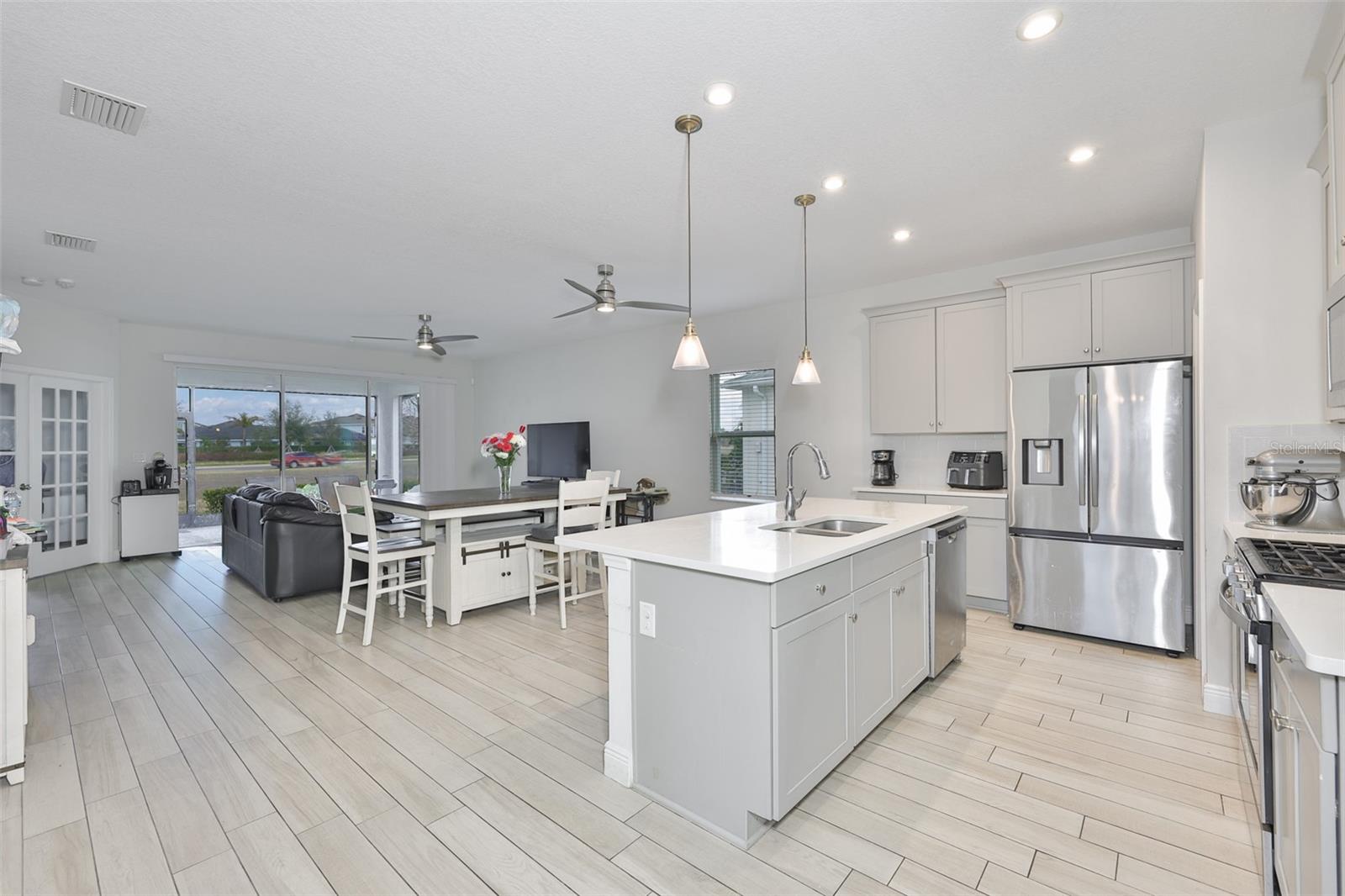 Image 10 of 65 For 5418 Silver Sun Drive