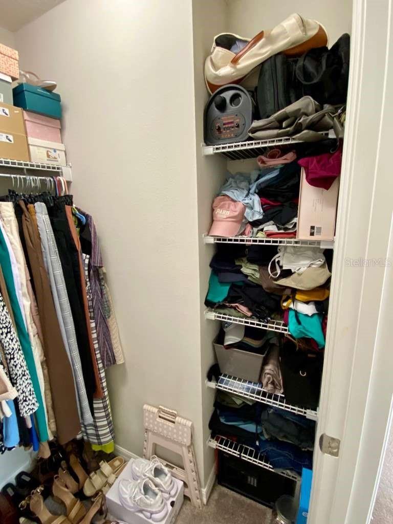 Listing photo id 12 for 7234 Grand Elm Drive