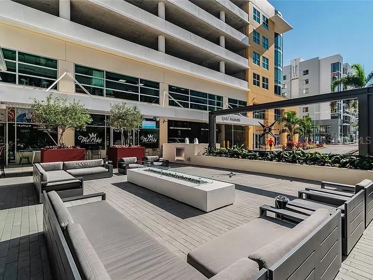 Image 28 of 39 For 1208 Kennedy Boulevard 313