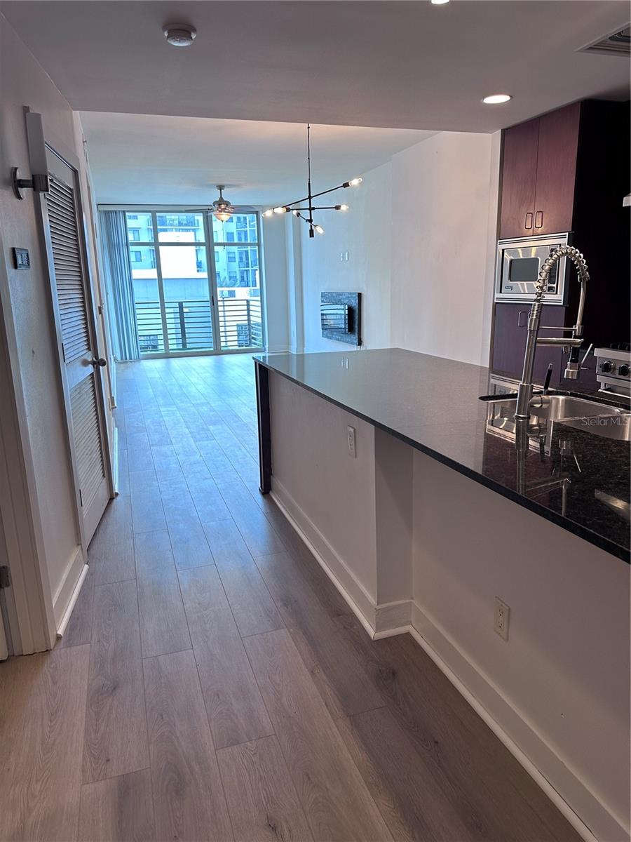 Image 3 of 39 For 1208 Kennedy Boulevard 313