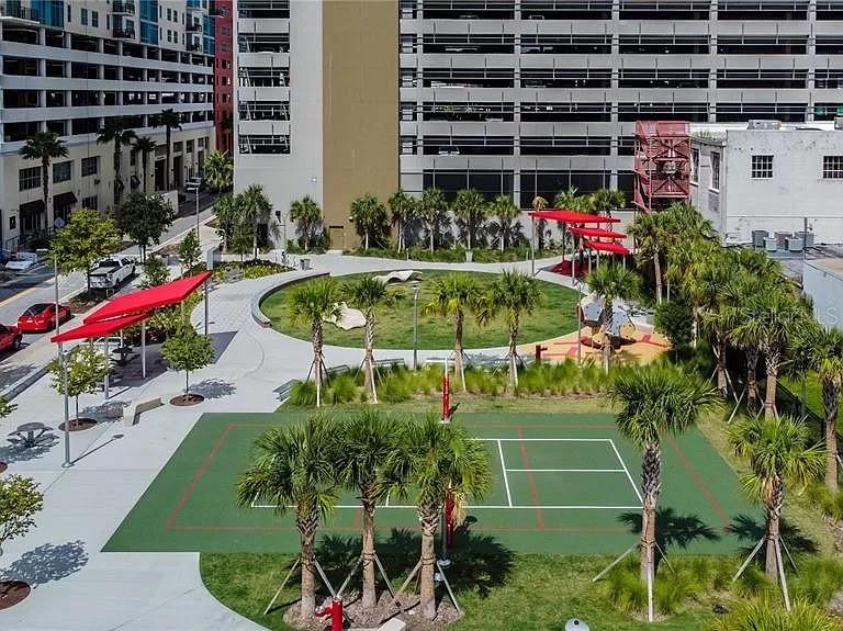 Image 32 of 39 For 1208 Kennedy Boulevard 313