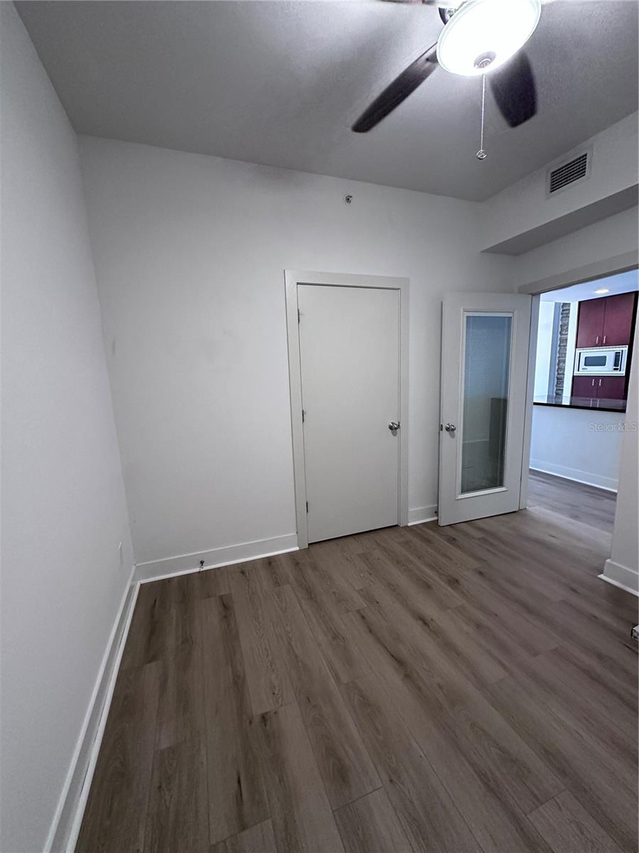 Image 7 of 39 For 1208 Kennedy Boulevard 313