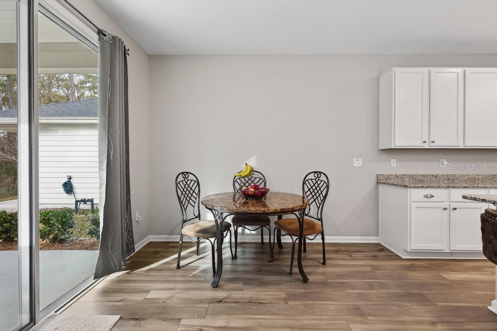 Image 15 of 74 For 2929 Lucille Lane