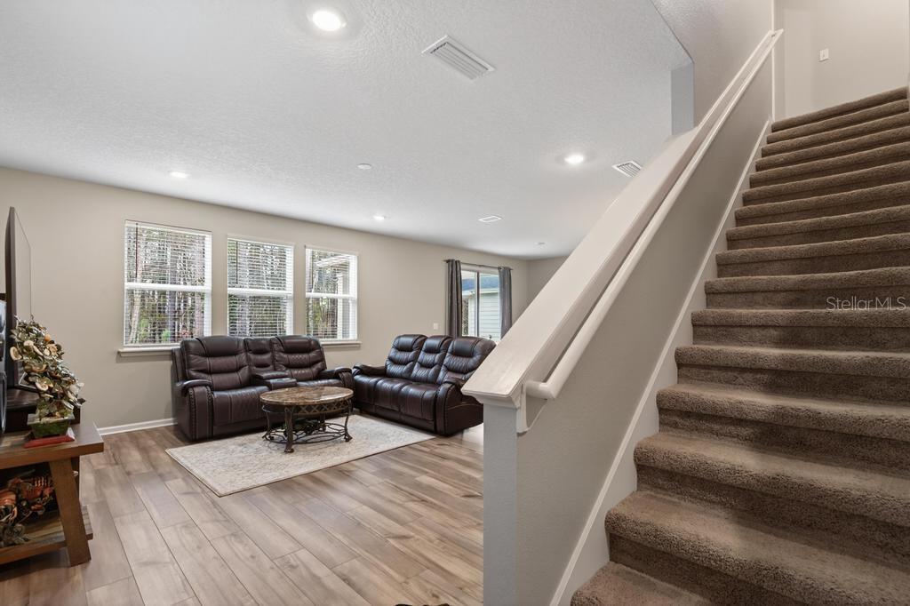 Image 22 of 74 For 2929 Lucille Lane