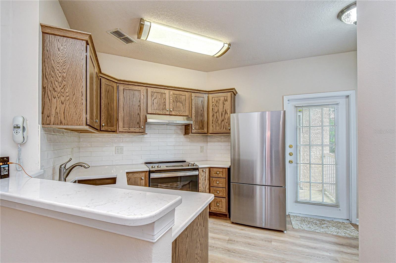 Image 11 of 48 For 10409 Villa View Circle 10409