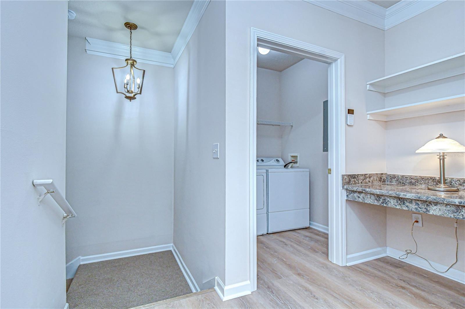Image 4 of 48 For 10409 Villa View Circle 10409