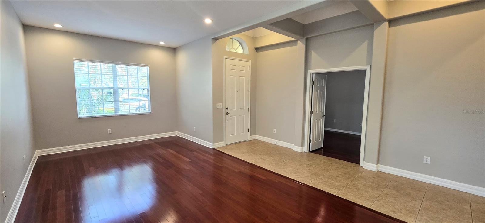 Image 3 of 20 For 20426 Walnut Grove Lane