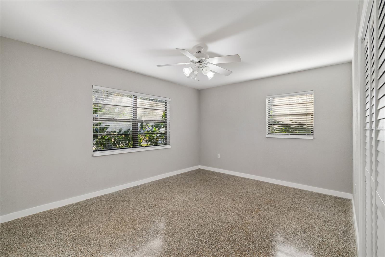 Image 17 of 30 For 4633 Longfellow Avenue