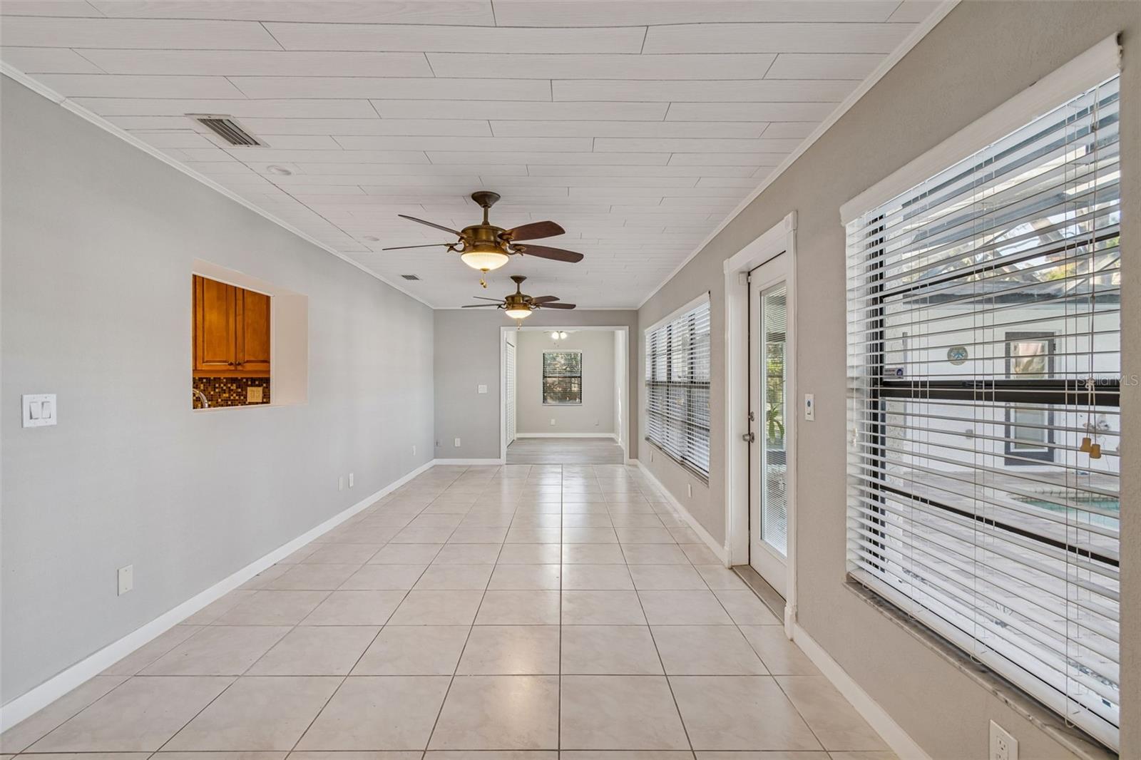 Image 4 of 30 For 4633 Longfellow Avenue