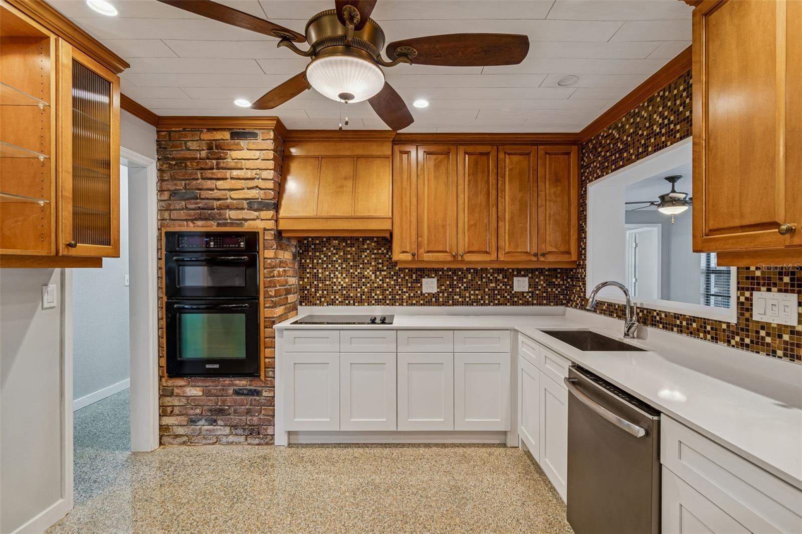 Image 7 of 30 For 4633 Longfellow Avenue