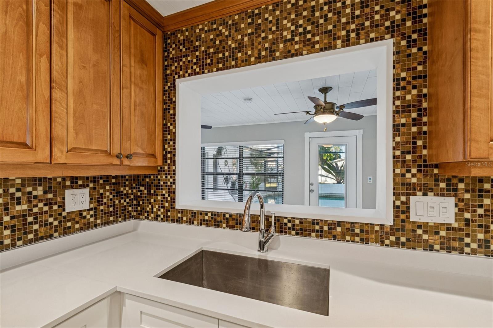 Image 8 of 30 For 4633 Longfellow Avenue