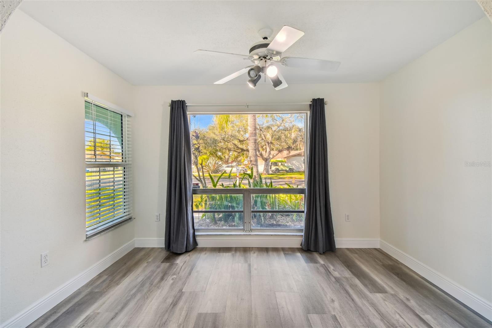 Image 13 of 55 For 3165 Woodmont Drive