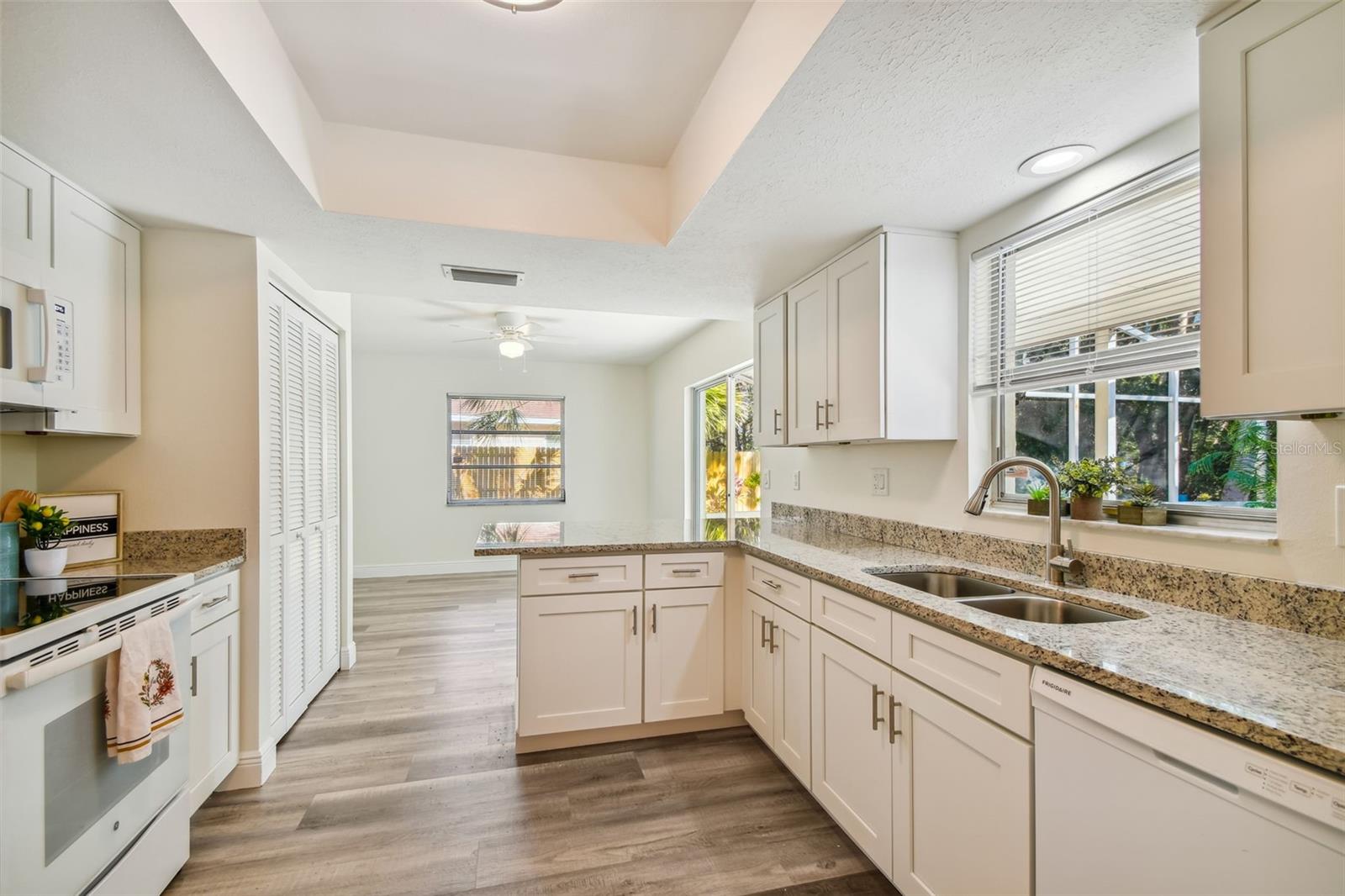 Image 18 of 55 For 3165 Woodmont Drive