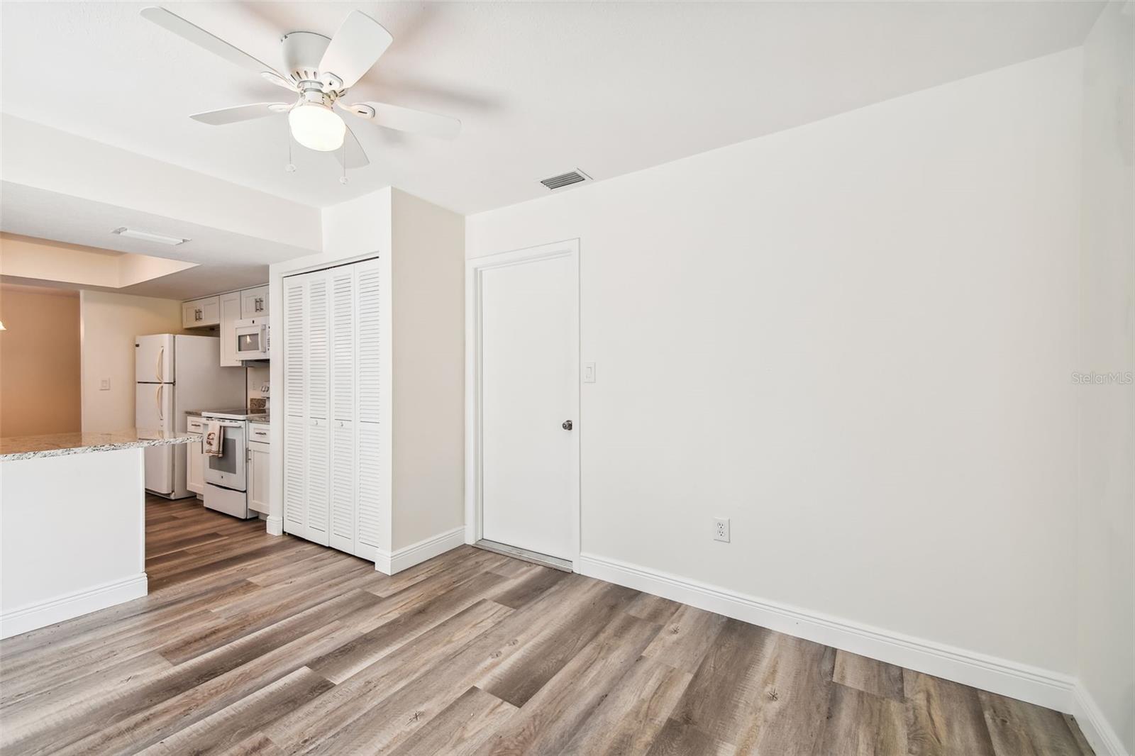 Image 27 of 55 For 3165 Woodmont Drive