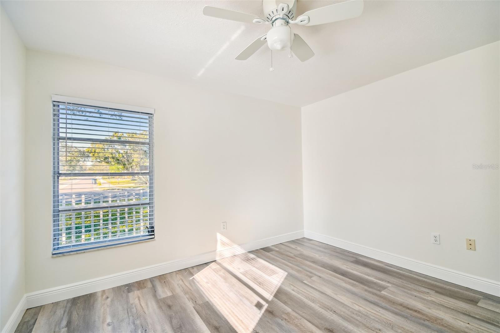 Image 31 of 55 For 3165 Woodmont Drive