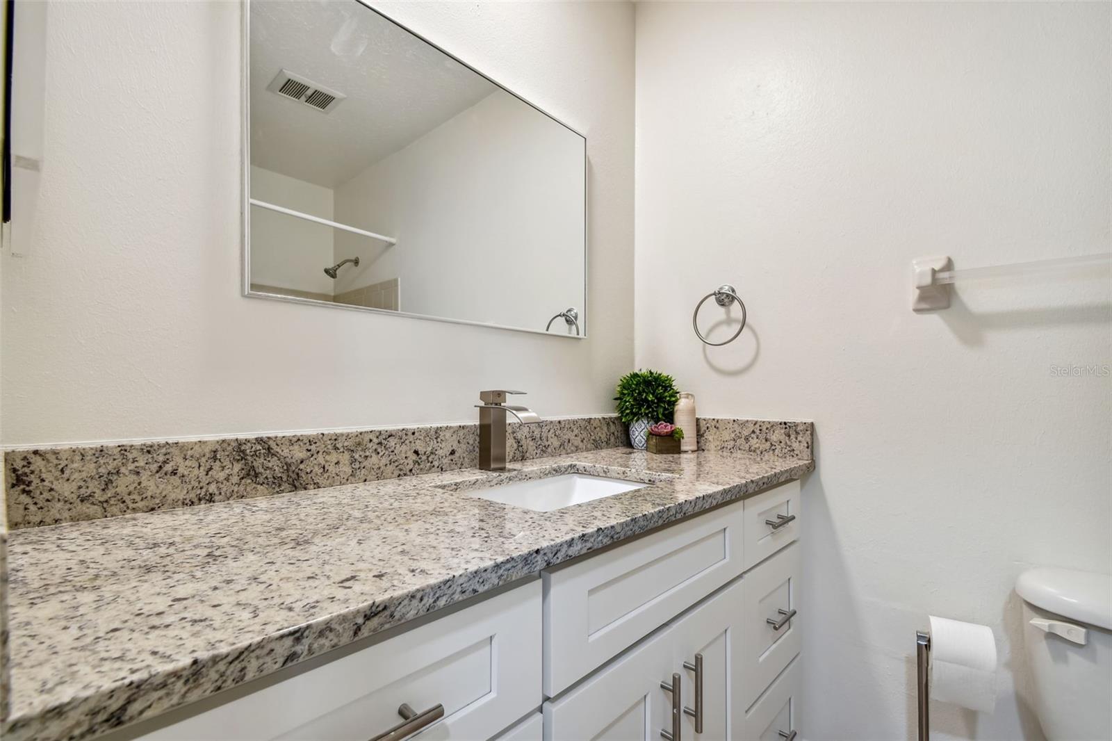 Image 33 of 55 For 3165 Woodmont Drive